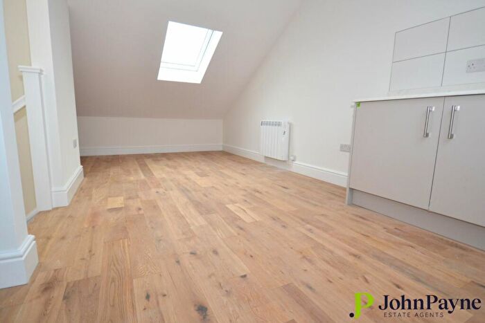 3 Bedroom Apartment To Rent In Earlsdon Street, Earlsdon, Coventry, West Midlands, CV5