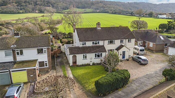 3 Bedroom Semi Detached House For Sale In Keens Lane, Chinnor, Oxfordshire, OX39