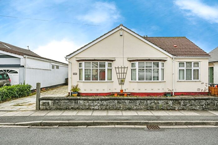3 Bedroom Bungalow For Sale In The Crescent, Maghull, Liverpool, Merseyside, L31