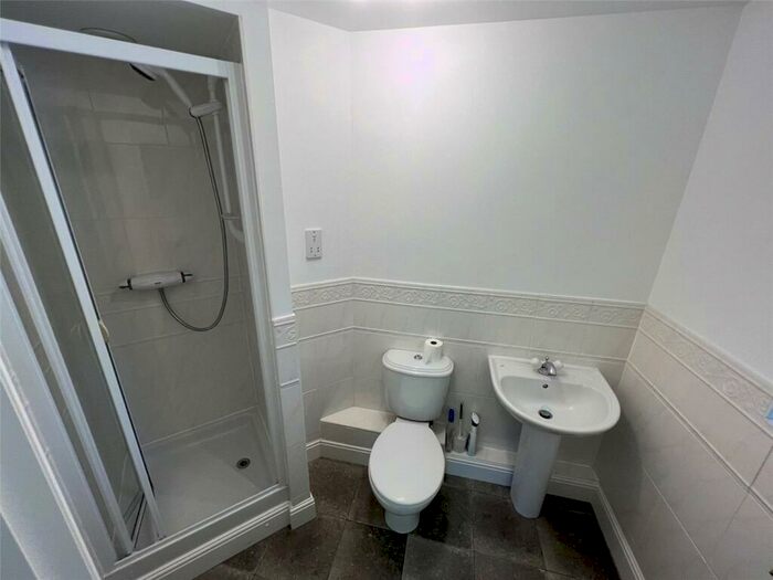 2 Bedroom Apartment To Rent In Chirk Place, Romsey, Hampshire, SO51