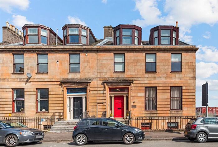 2 Bedroom Flat For Sale In Union Street, Greenock, PA16