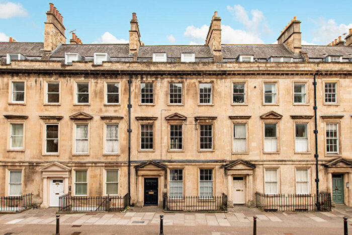 1 Bedroom Apartment For Sale In Bladud Buildings, Bath, BA1