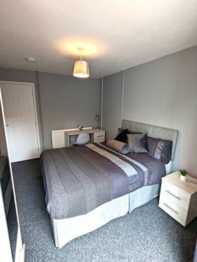 1 Bedroom Semi-Detached House To Rent In Lampton Avenue, Bristol, BS13