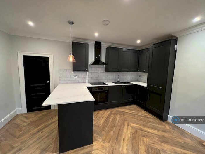 2 Bedroom Flat To Rent In Hall Gate, Doncaster, DN1