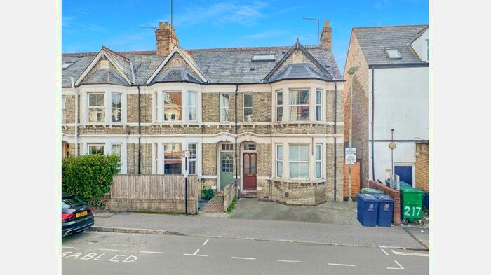 6 Bedroom Terraced House To Rent In Divinity Road, Oxford, OX4