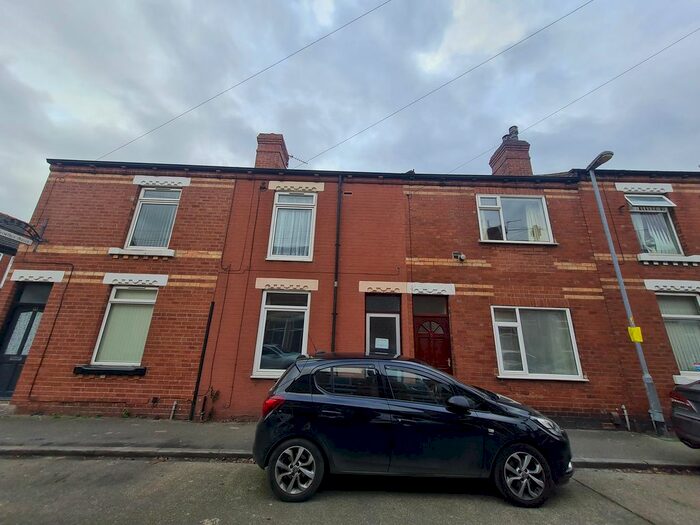 3 Bedroom Terraced House To Rent In Crowther Street, Castleford, WF10