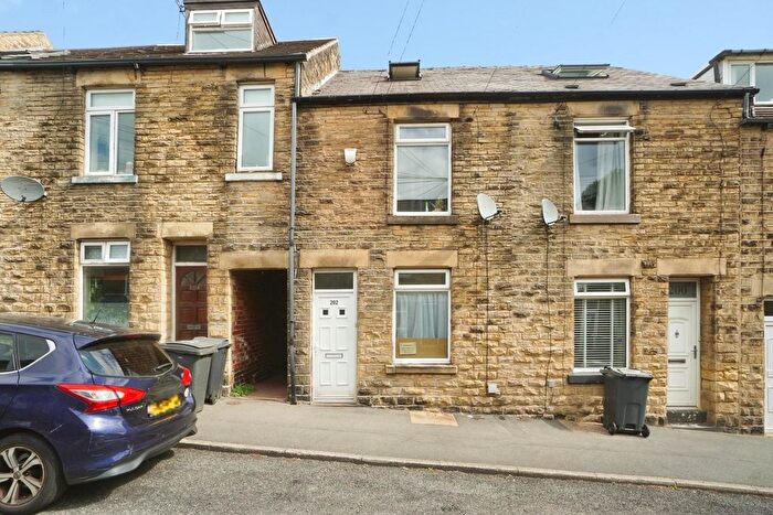 4 Bedroom Terraced House For Sale In Lydgate Lane, Crookes, Sheffield, S10