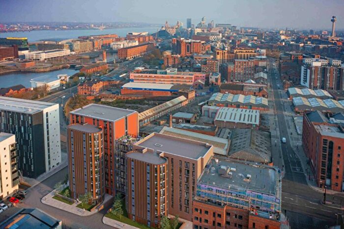 2 Bedroom Apartment For Sale In The Summit, Liverpool Baltic Triangle, L8