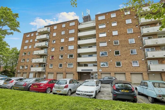 1 Bedroom Flat For Sale In Norbury Close, Allestree, Derby, DE22