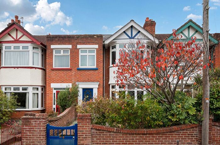 3 Bedroom Terraced House For Sale In St James Road, Upper Shirley, Southampton, Hampshire, SO15