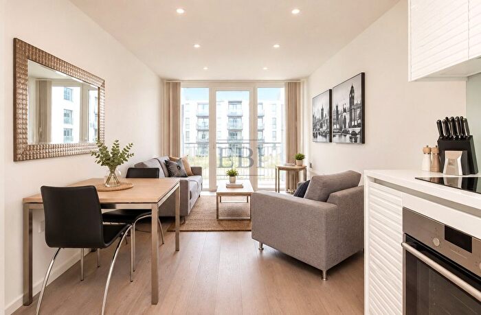 1 Bedroom Flat To Rent In Worcester Point, Central Street, London, EC1V