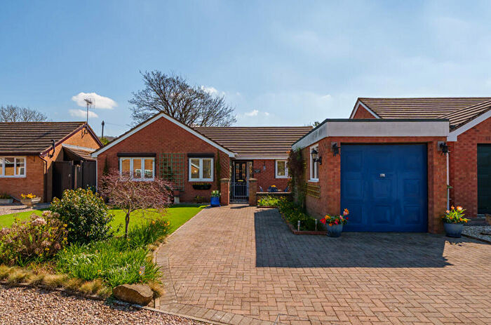 3 Bedroom Bungalow For Sale In The Orchard Grove, Shurdington, Cheltenham, GL51
