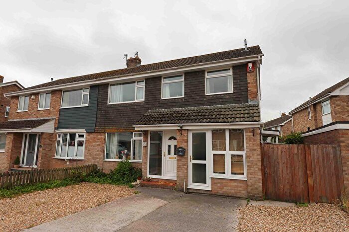 4 Bedroom Semi-Detached House For Sale In Pill Way, Clevedon, BS21