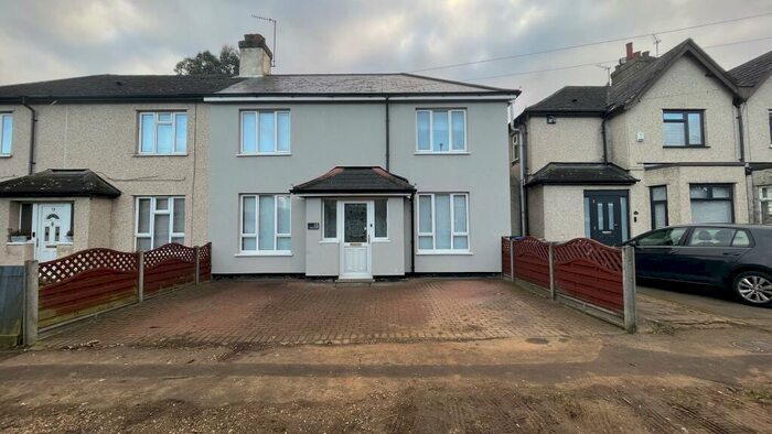 3 Bedroom House To Rent In Norman Road, Northampton, NN3