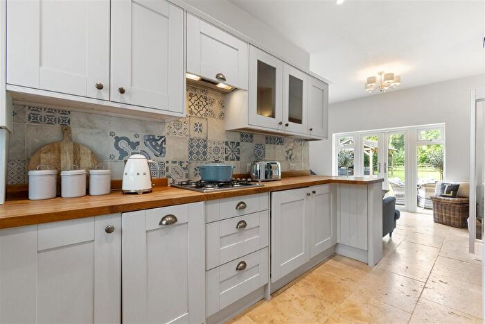 3 Bedroom Detached House For Sale In Bourne Vale, Walsall, WS9