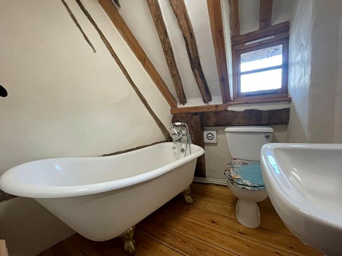 2 Bedroom Cottage To Rent In Bank Street, Pulham Market, IP21