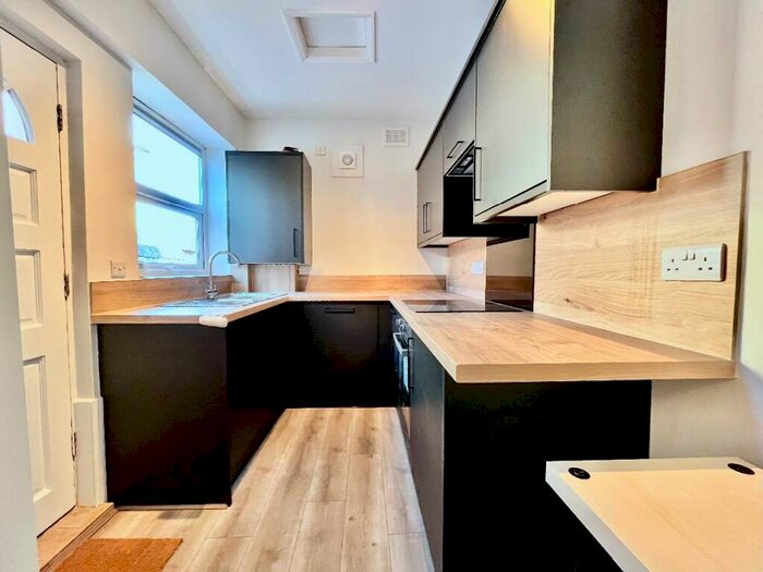 1 Bedroom Flat To Rent In Flat, Filey Street, Sheffield, S10