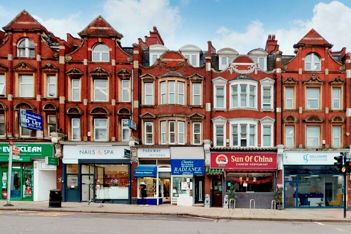 2 Bedroom Flat To Rent In North End Road, Golders Green, NW11
