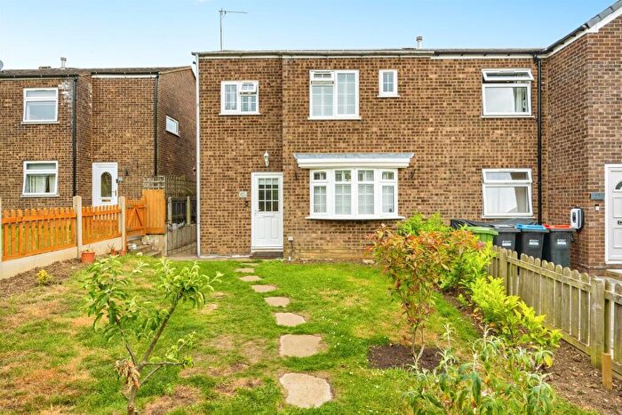 3 Bedroom Semi Detached House For Sale In Williams Close, Hanslope, Milton Keynes, MK19