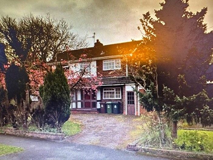 5 Bedroom Detached House To Rent In Park Hall Road, Walsall, WS5