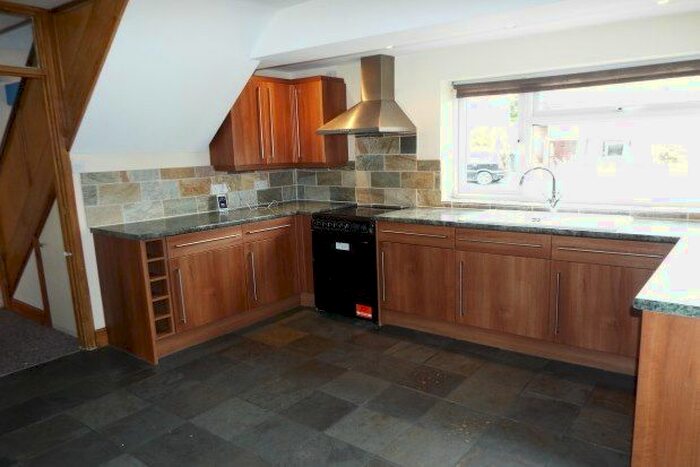 3 Bedroom Property To Rent In Quincewood Gardens, Tonbridge, TN10