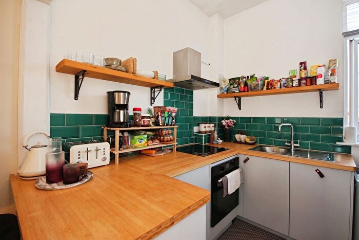 1 Bedroom Flat For Sale In Claremont Road, Leamington Spa, CV31
