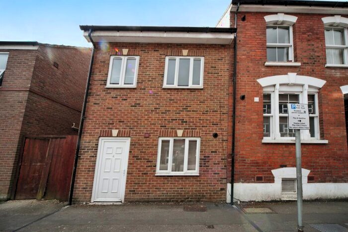 1 Bedroom Apartment For Sale In Collingdon Street, Luton, LU1