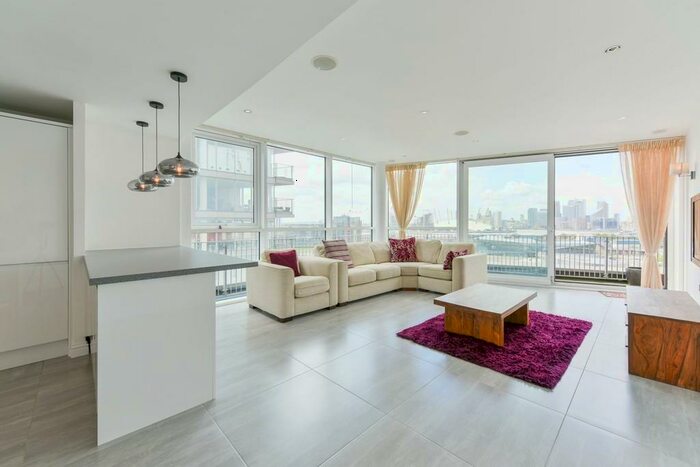 2 Bedroom Apartment To Rent In Balearic Apartments, Royal Victoria Dock, E16