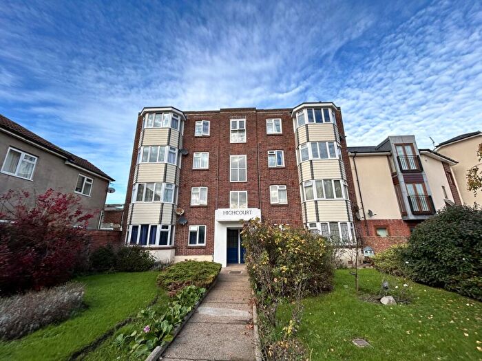 2 Bedroom Flat To Rent In Highland Road, High Court Highland Road, PO4