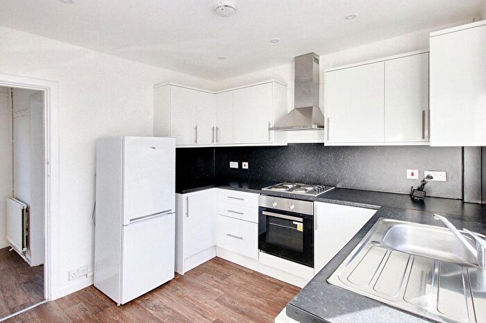 3 Bedroom Terraced House For Sale In Hawes Lane, West Wickham, BR4