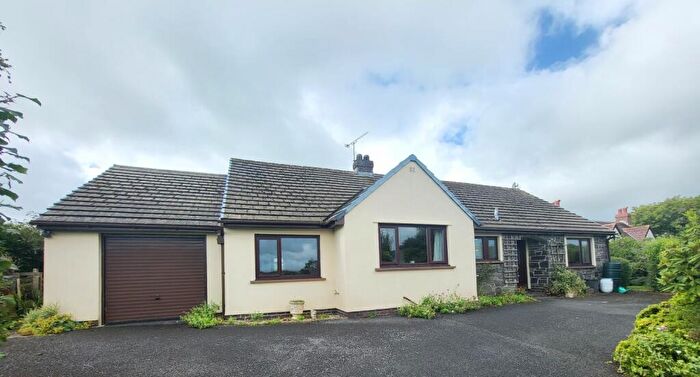 4 Bedroom Bungalow For Sale In Winch Hill, Sardis, Saundersfoot, Dyfed, SA69