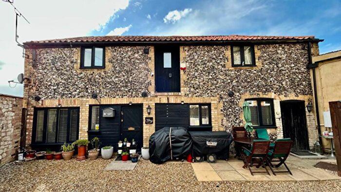 2 Bedroom Detached House For Sale In High Street, Lakenheath, IP27