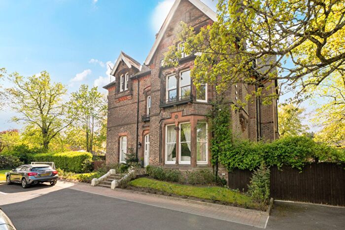 3 Bedroom Flat For Sale In Carleton House, Lyndhurst Road, Liverpool., L18