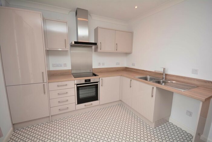 1 Bedroom Flat To Rent In School Road, Tornagrain, Inverness, IV2