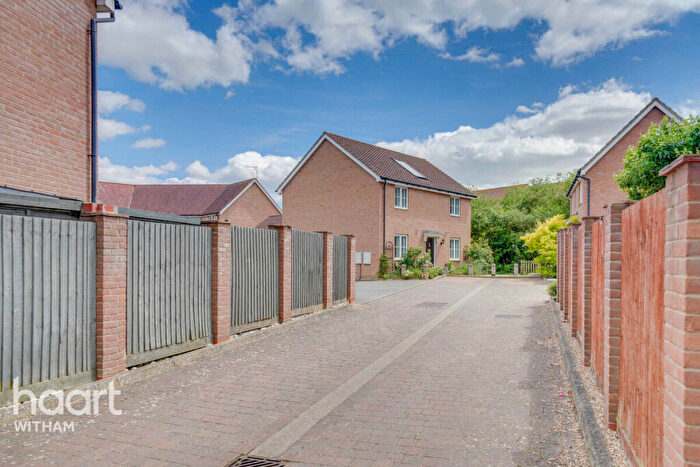 4 Bedroom Detached House For Sale In Everitt Court, Witham, CM8