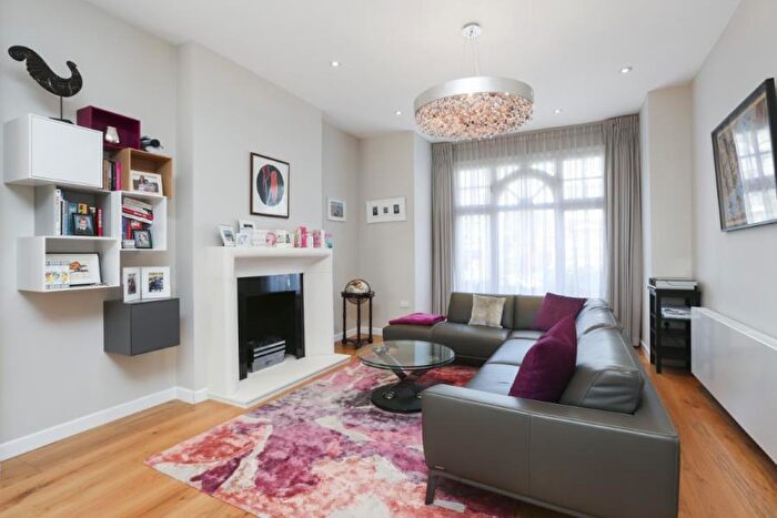 4 Bedroom Terraced House To Rent In Westbere Road, West Hampstead, NW2