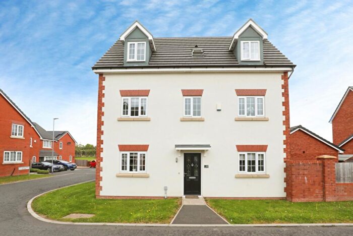 4 Bedroom Detached House For Sale In Alfred King Close, Shavington, Crewe, Cheshire, CW2
