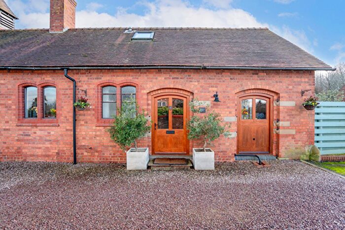 2 Bedroom Barn Conversion For Sale In Stable End, Stockton Road, Abberley, WR6