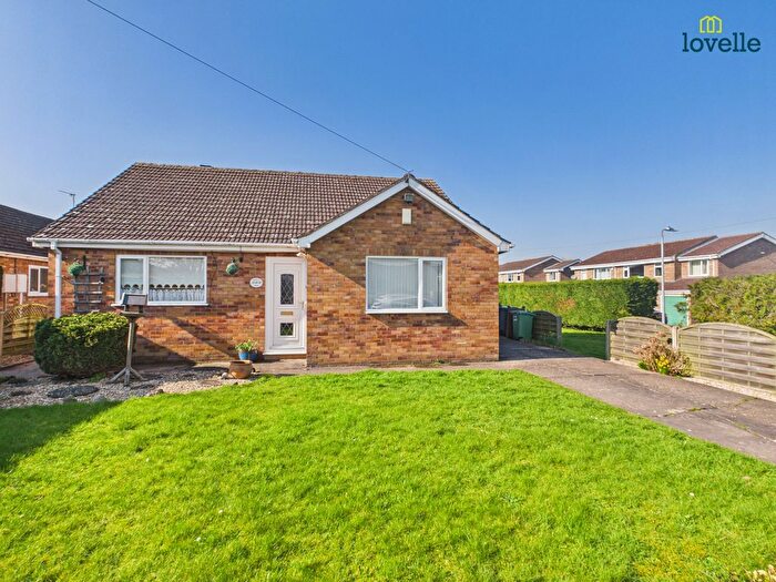 2 Bedroom Detached Bungalow For Sale In Mill Road, Market Rasen, LN8
