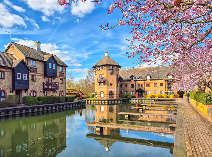 2 Bedroom Apartment To Rent In Lawrence Moorings, Sheering Mill Lane, Sawbridgeworth, Essex, CM21