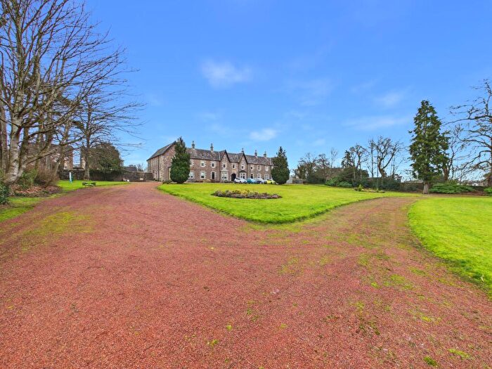 2 Bedroom Flat For Sale In Hyndford Road, Lanark, ML11 - Photo 11