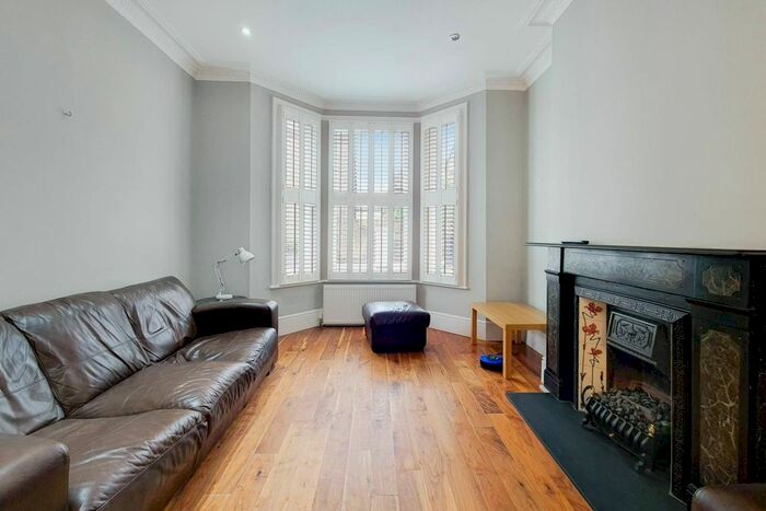 4 Bedroom Property To Rent In Netherford Road, Clapham, London, SW4