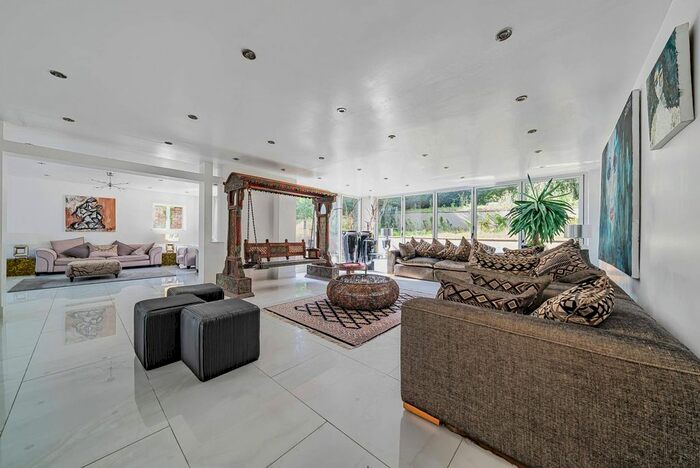 6 Bedroom Property To Rent In Astons Road, Moor Park, Northwood, HA6