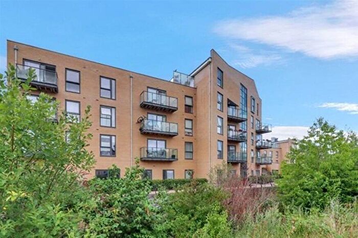 1 Bedroom Flat To Rent In The Embankment, Nash Mills Wharf, Hemel Hempstead, HP3