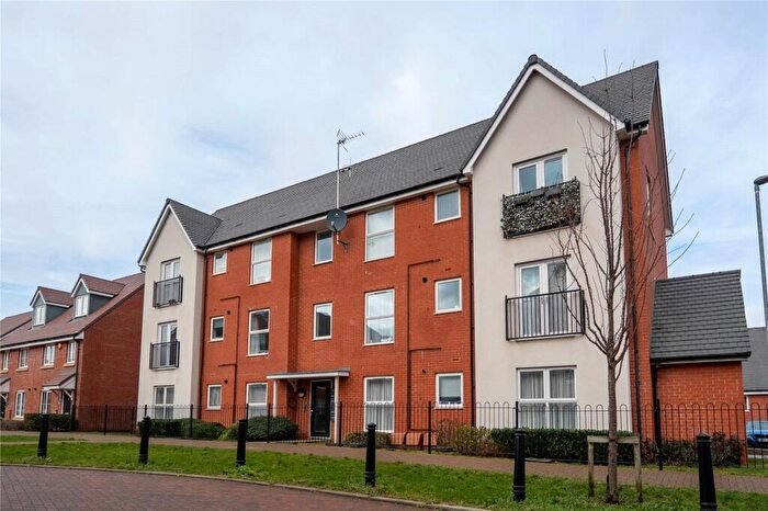 2 Bedroom Apartment For Sale In Galapagos Grove, Newton Leys, Milton Keynes, Buckinghamshire, MK3