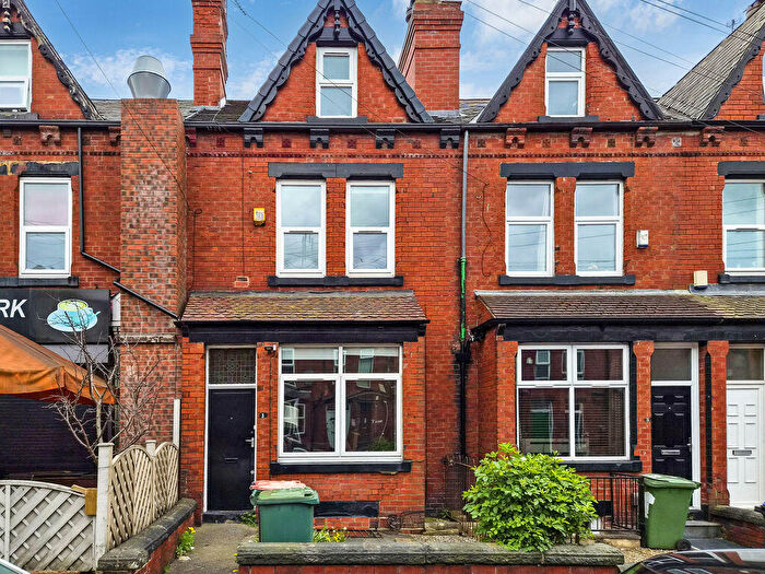 4 Bedroom Terraced House For Sale In Pearson Terrace, Hyde Park, Leeds, LS6