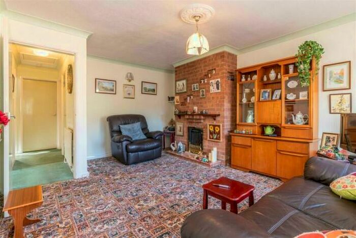 2 Bedroom Detached Bungalow For Sale In Cavendish Close, Castle Donington, Derby, Derbyshire, DE74