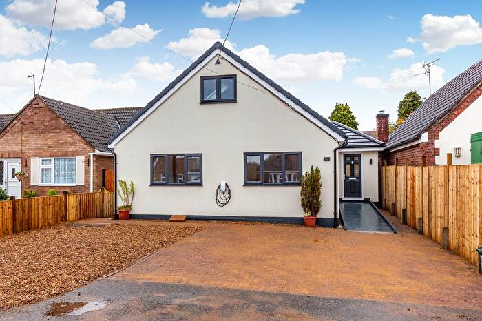 4 Bedroom Detached House For Sale In Woodland Road, Rushden, NN10