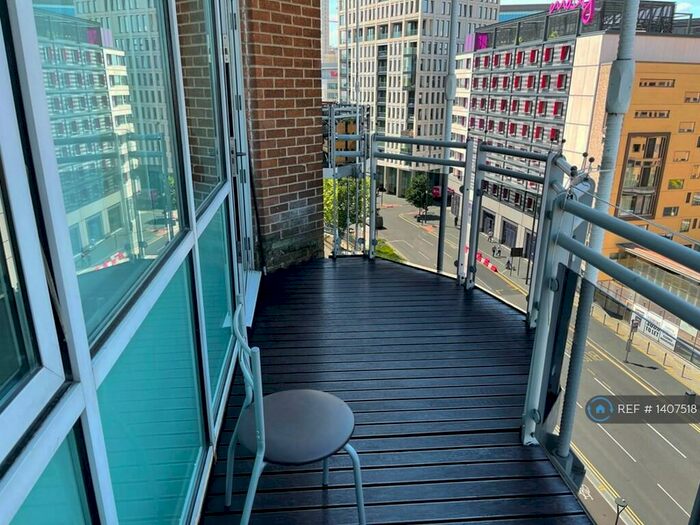 2 Bedroom Flat To Rent In Gerry Raffles Square, London, E15