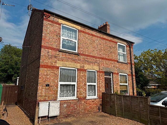3 Bedroom Semi-Detached House To Rent In Ramnoth Road, Wisbech, PE13